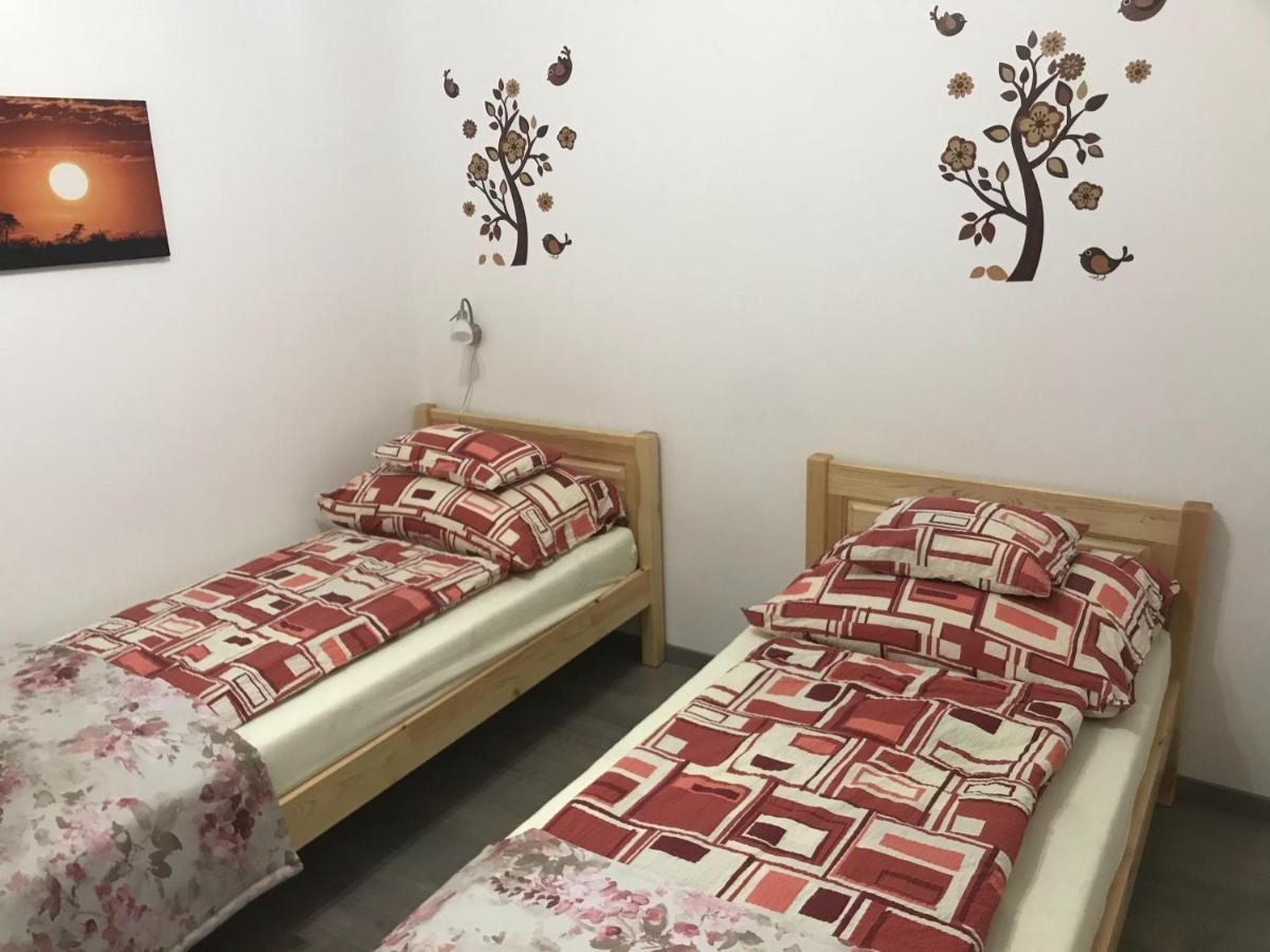 City Center Apartments Хевиз Экстерьер фото
