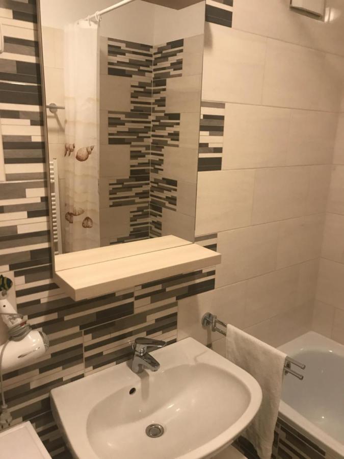 City Center Apartments Хевиз Экстерьер фото
