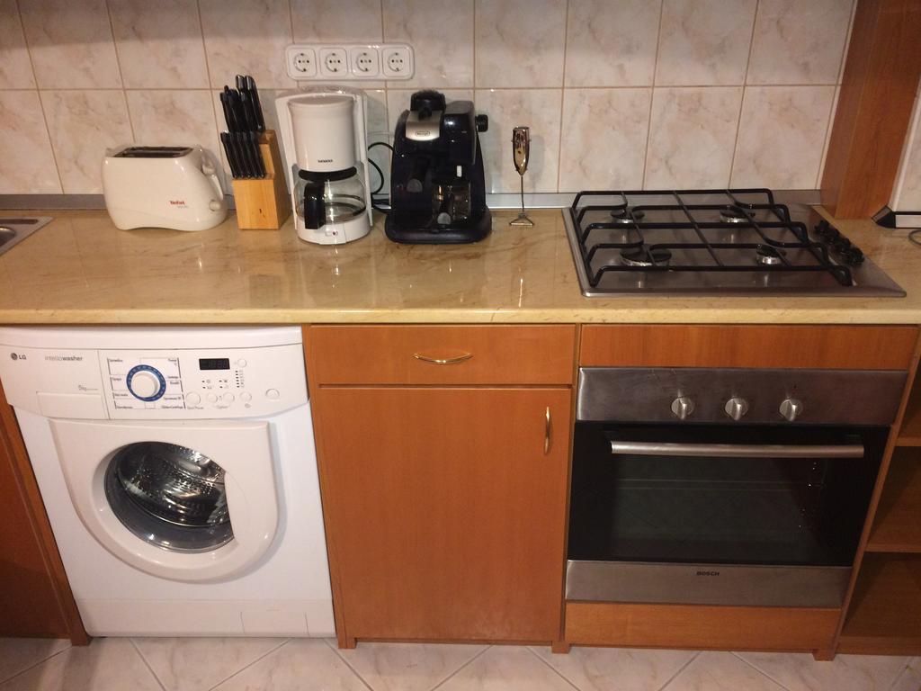 City Center Apartments Хевиз Экстерьер фото